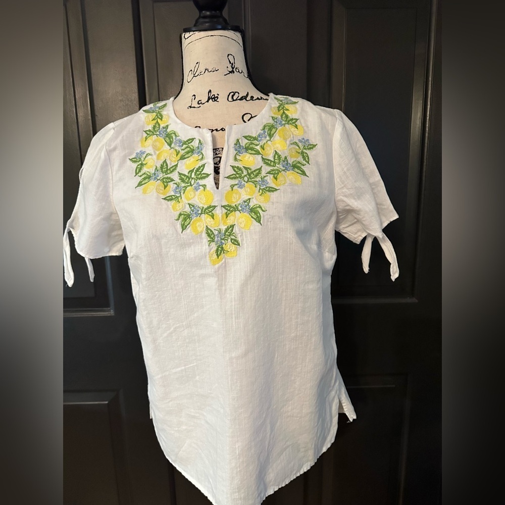 Talbots Small Linen Embroidered Lemons Tie Short Sleeve Top Linen blended  (b5